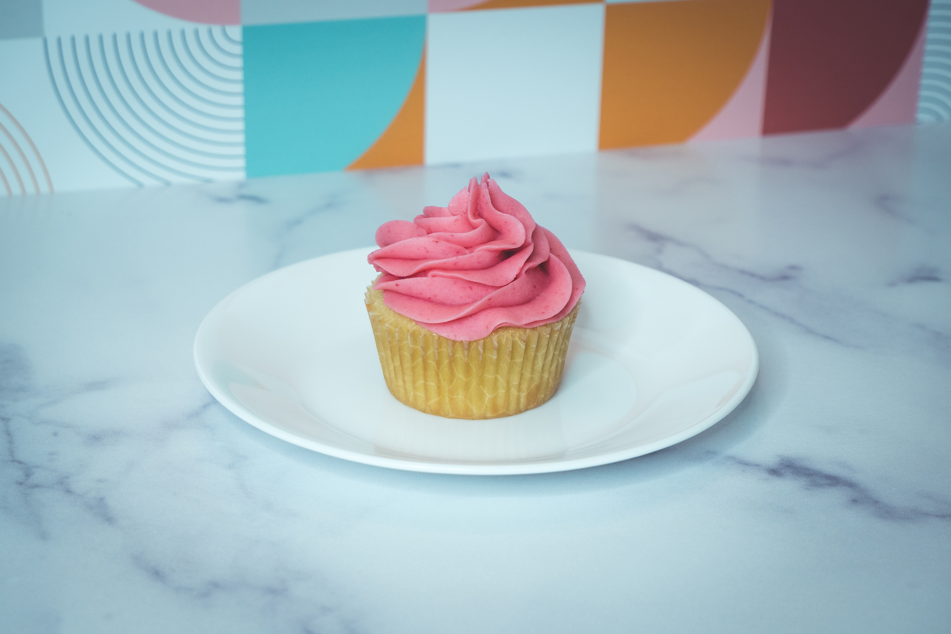 Almond Raspberry Cupcakes